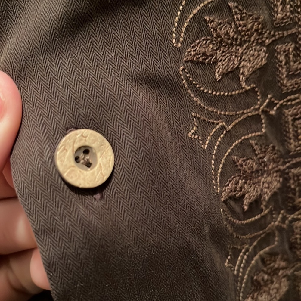 Tommy Bahama Button Up - image 4